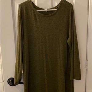 Hunter green tunic length long sleeve